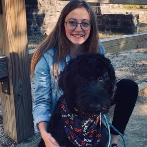 Meet your Posher, Mackenzie